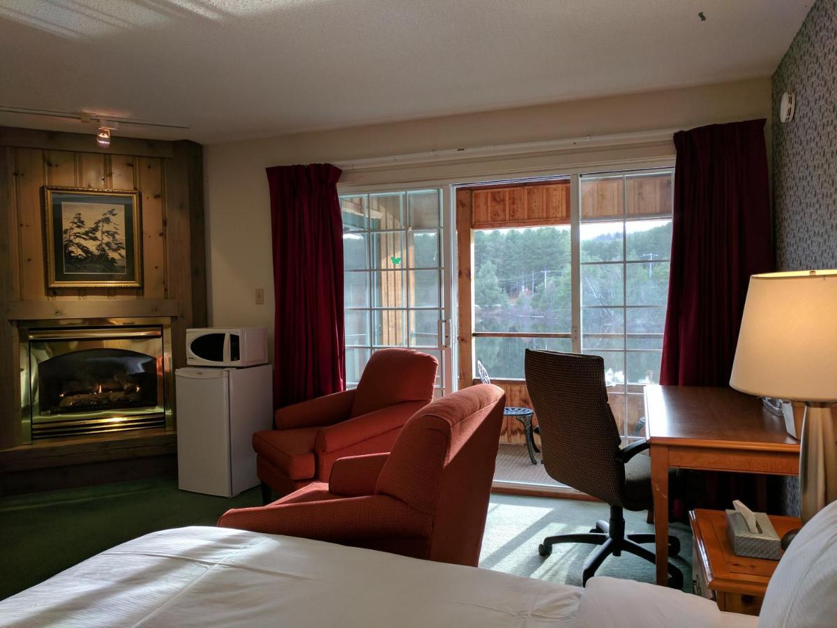 Algonquin Lakeside Inn Dwight Kamer foto